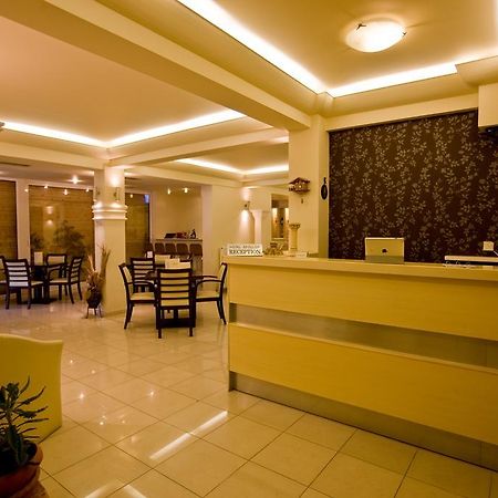 Apollon Hotel Paralía 外观 照片